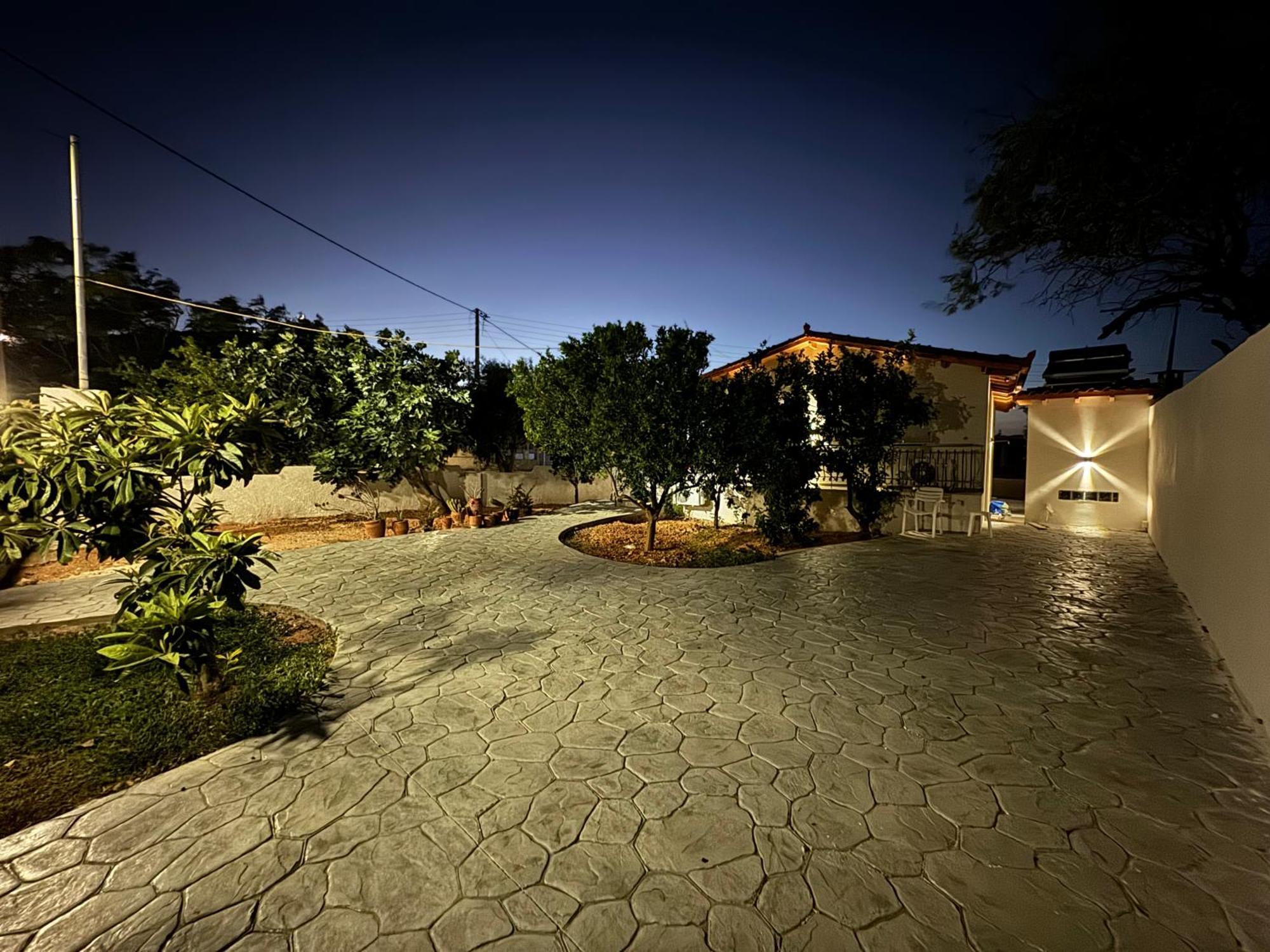 Secret Garden Airport-Beach Villas 300M From Famous Davis Beach Artemida  Luaran gambar